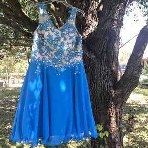 Beautiful Flowing Dress